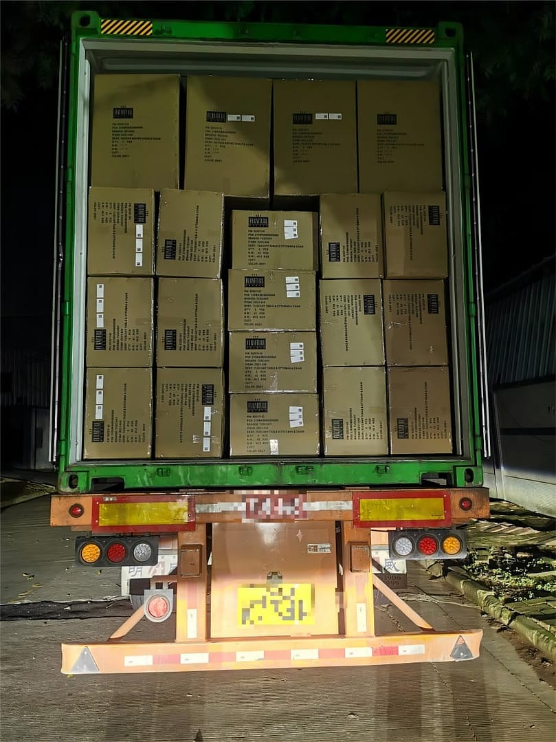 Outdoor Furniture Manufacturer 40 Outdoor Furniture Supplier-China Factoery-Manufacturer container loading7